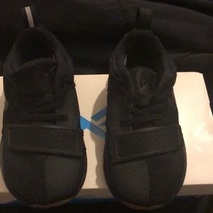 Preowned toddler Nike